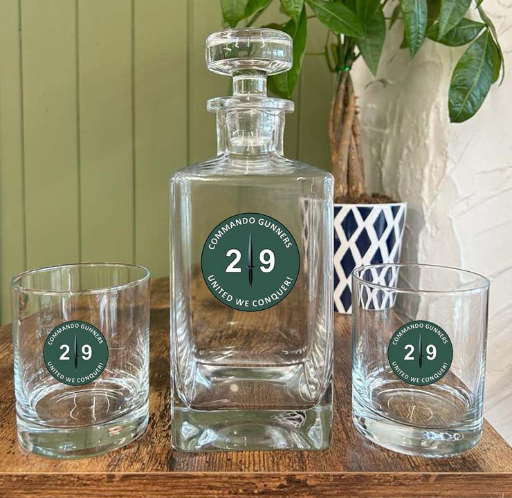 29 Commando RA - Decanter