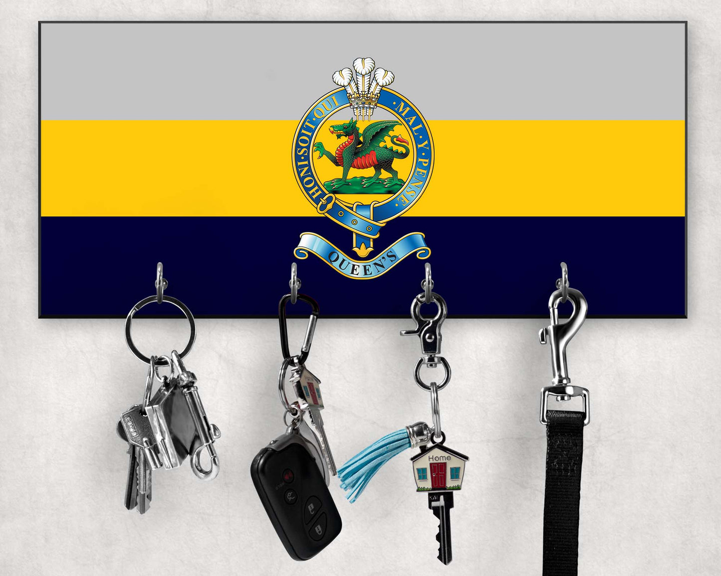 Queen's Regiment - Wooden Key/Beret Hook