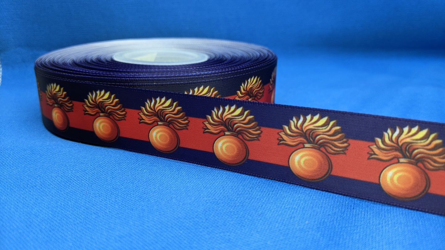 Grenadier Guards Cap Badge - Ribbon