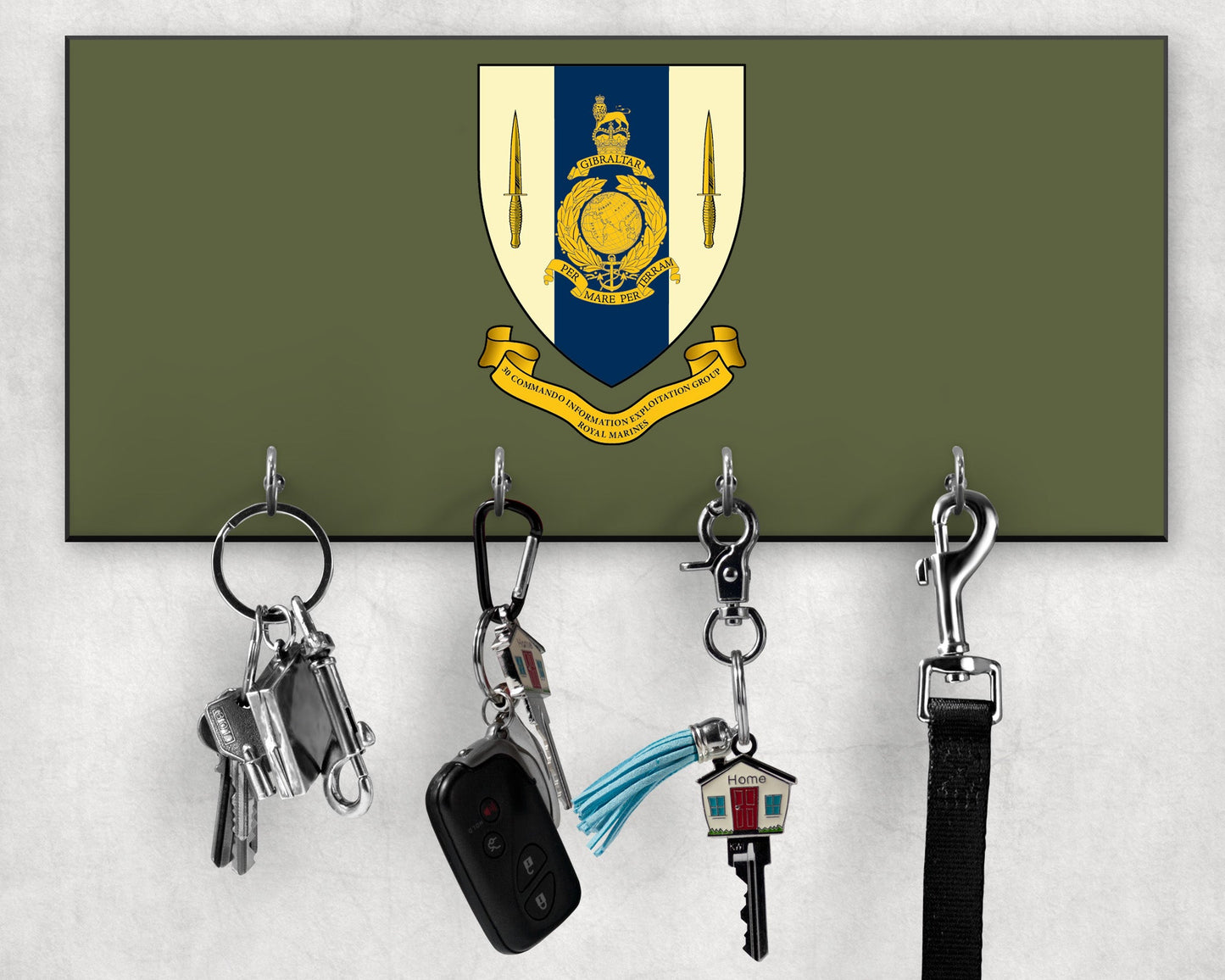 30 Commando RM  - Wooden Key/Beret Hook