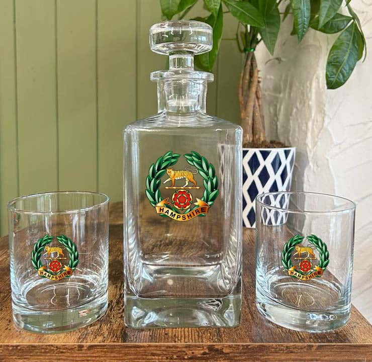 Hampshire Regt - Decanter Set