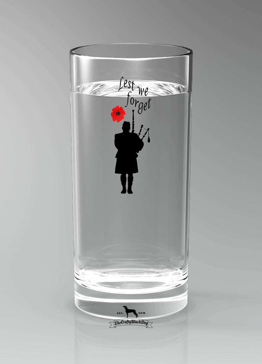 Lest We Forget - Bagpiper - Highball Glass(es)