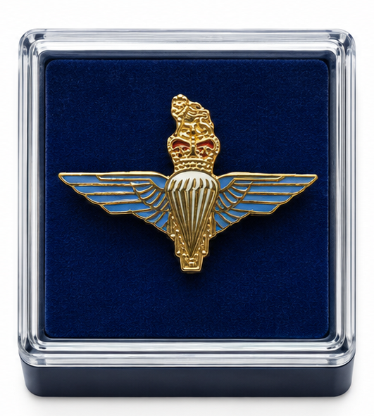 Parachute Regiment (Gold Colour) - British Military Lapel Pin Badge |  MOD Licensed