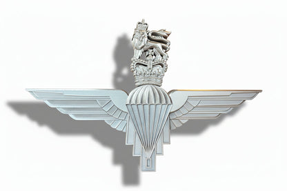 Parachute Regiment Queen's Crown Cap Badge