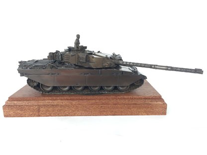 Challenger 1 – Cold Cast Bronze Main Battle Tank Model
