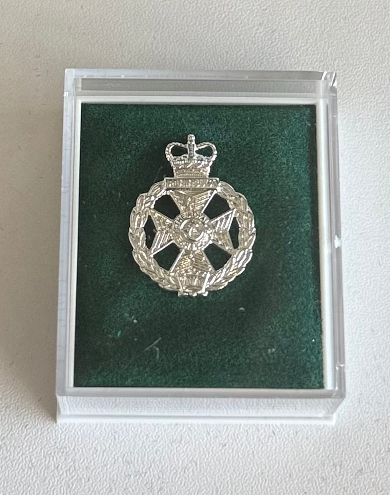 Royal Green Jackets (RGJ) - British Military Lapel Pin Badge |  MOD Licensed