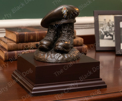 Royal Electrical and Mechanical Engineers (REME) - Boots and Beret
