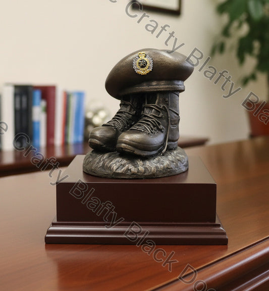 Royal Engineers - Boots and Beret