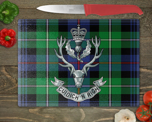 Queen's Own Highlanders (Seaforth and Camerons) - Cutting Board