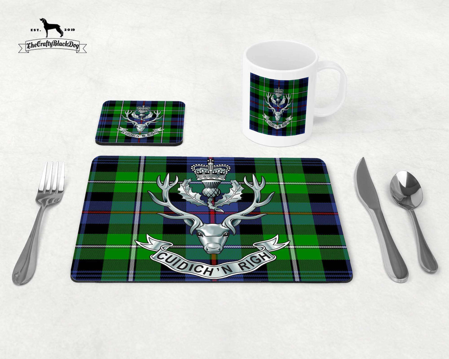 Queen's Own Highlanders  - Table Set