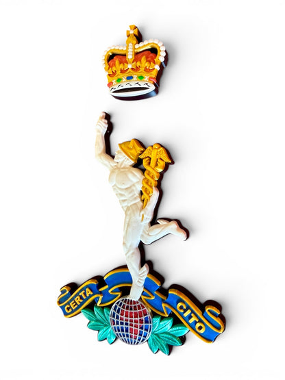 Royal Corps of Signals Queen's Crown Cap Badge
