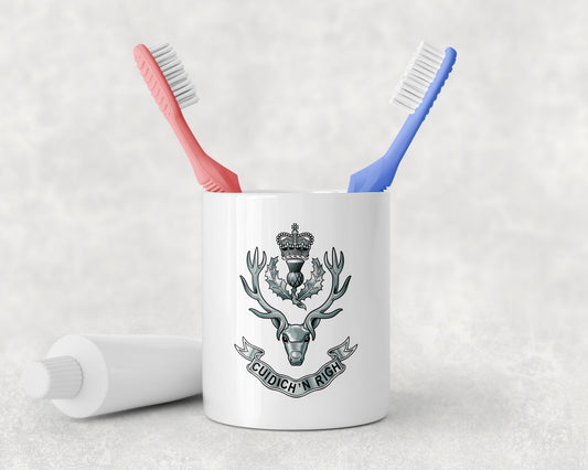 Queen's Own Highlanders (Seaforth and Camerons) - Toothbrush Holder and Soap Dispenser